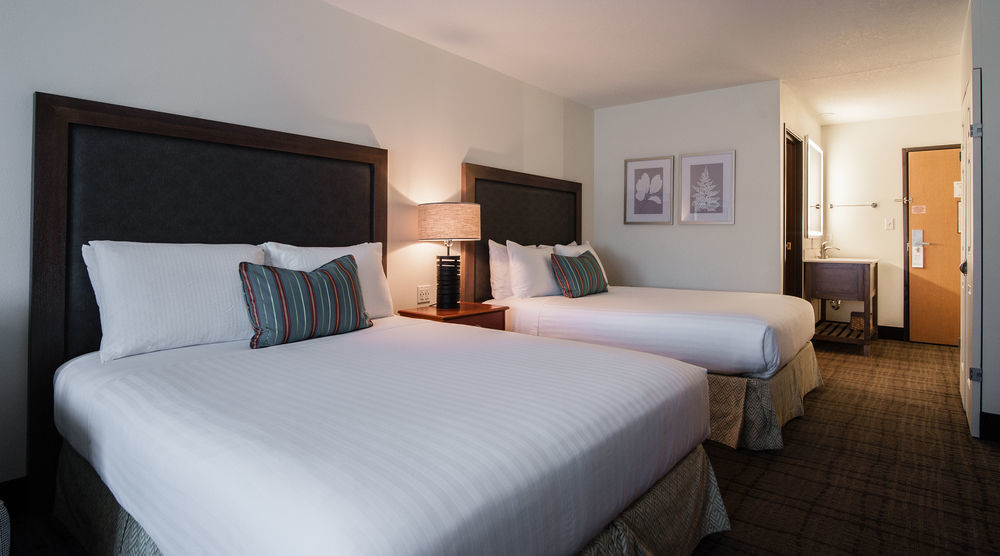 Best Western Plus University Park Inn & Suites Еймс Екстер'єр фото